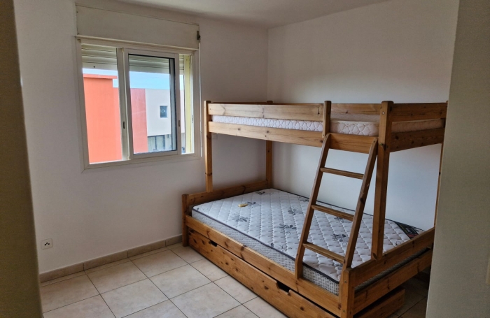 À Saint-Denis, appartement meublé  à louer pour famille avec enfant