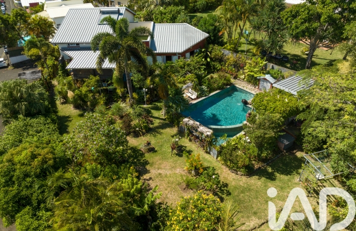 Vente Divers 152m&sup2; 5 pièces Sainte Marie