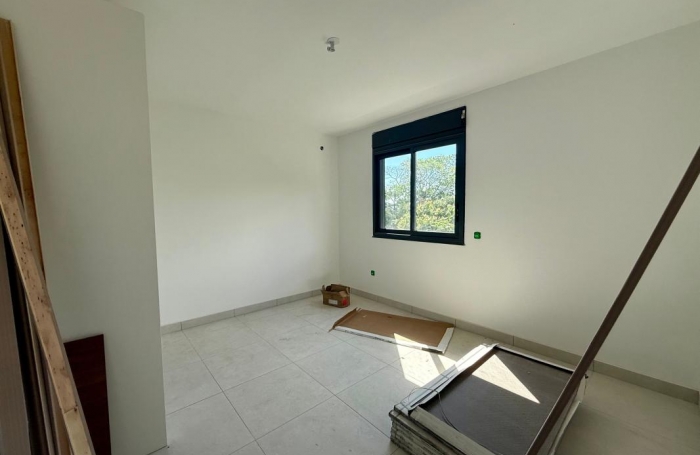 Vente Appartement 47.13m&sup2; 2 pièces Saint-Pierre