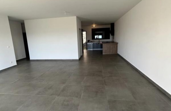 Location Maison 111m&sup2; 4 pièces Sainte Marie