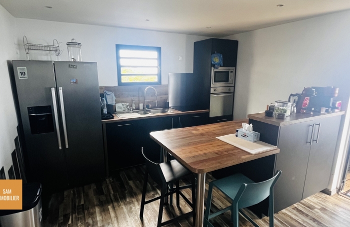 Maison 4 Chambres avec Jacuzzi et Vue Oc&eacute;an