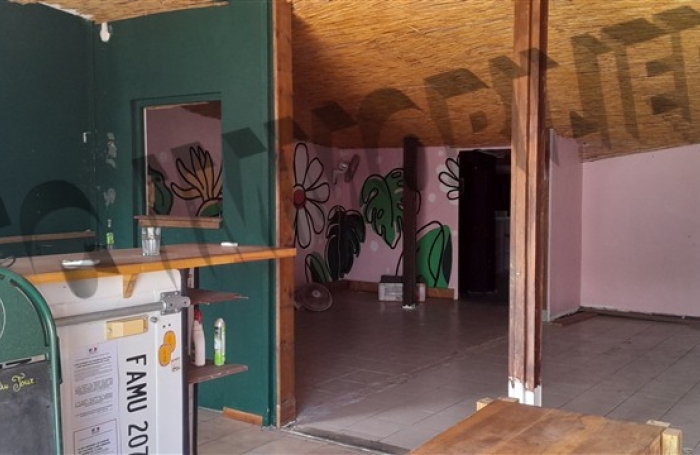 Location Local commercial 90m&sup2; Saint-Pierre