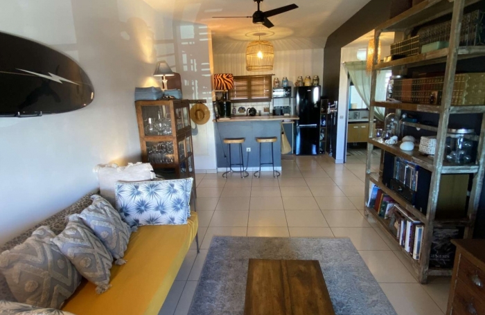 Vente Appartement 65.57m&sup2; 3 pièces Saint Gilles les Bains