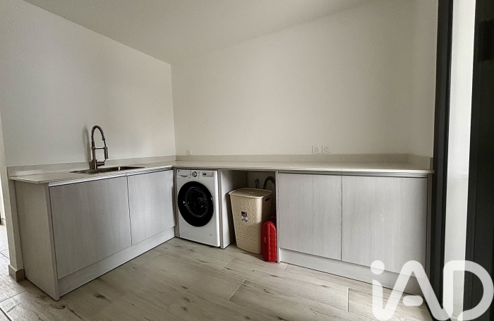 Vente Divers 140m&sup2; 5 pi&#232;ces Le Tampon