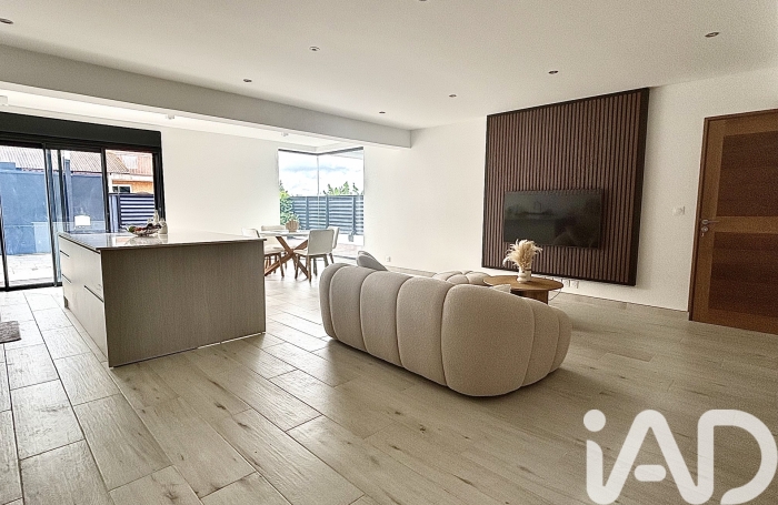 Vente Divers 140m&sup2; 5 pi&#232;ces Le Tampon