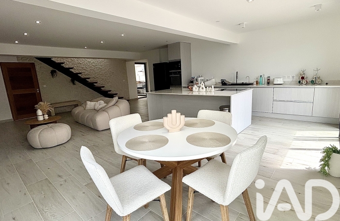 Vente Divers 140m&sup2; 5 pi&#232;ces Le Tampon