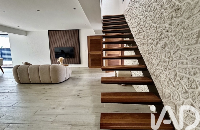 Vente Divers 140m&sup2; 5 pi&#232;ces Le Tampon