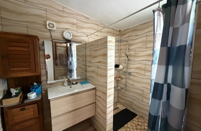 Vente Maison 123.5m&sup2; 6 pièces Ravine des Cabris