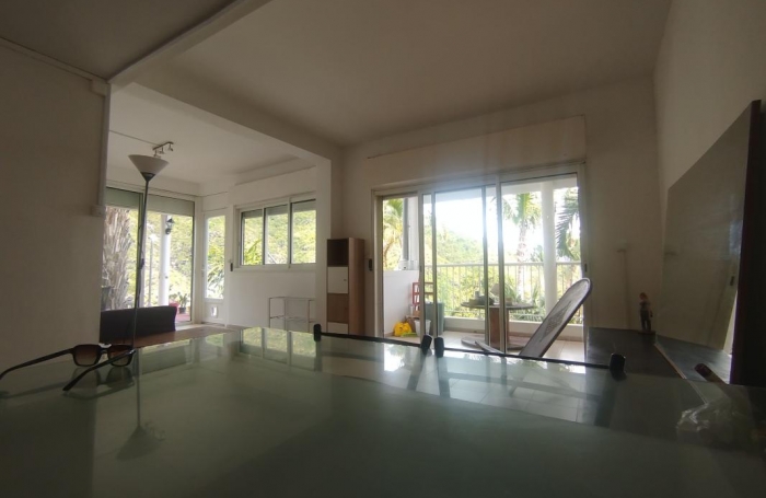 Location Appartement 85m&sup2; 3 pièces Saint Denis