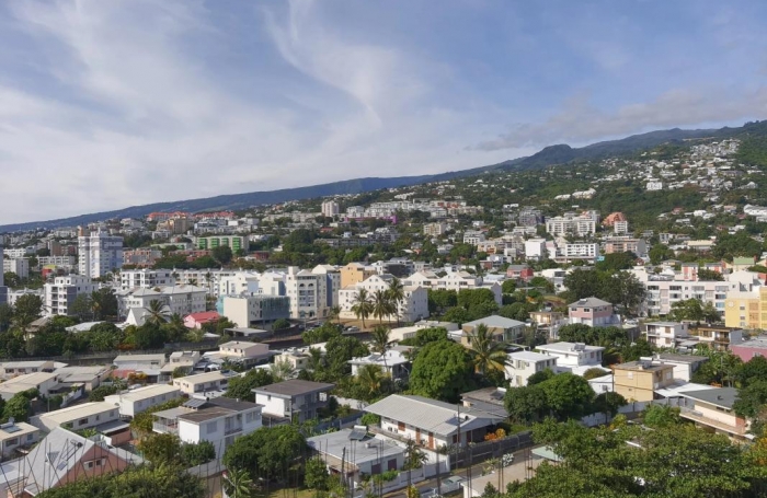 Location Appartement 72m&sup2; 3 pièces Saint Denis