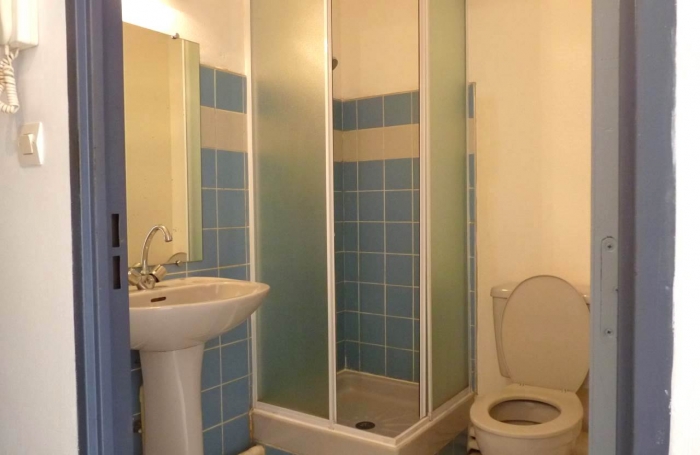 Petit studio lumineux - quartier Monthyon