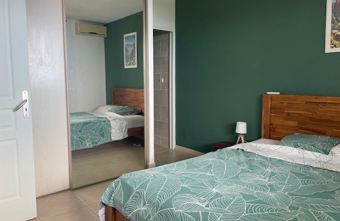 MAGNIFIQUE T3 MEUBLE SUR LES HAUTEURS DE BELLEPIERRE LIBRE 21 JANVIER