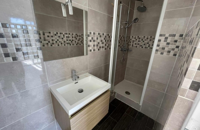 Location Appartement 97400