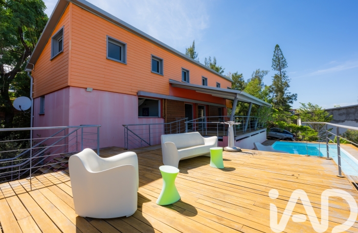 Vente Divers 260m&sup2; 10 pièces Saint-Leu