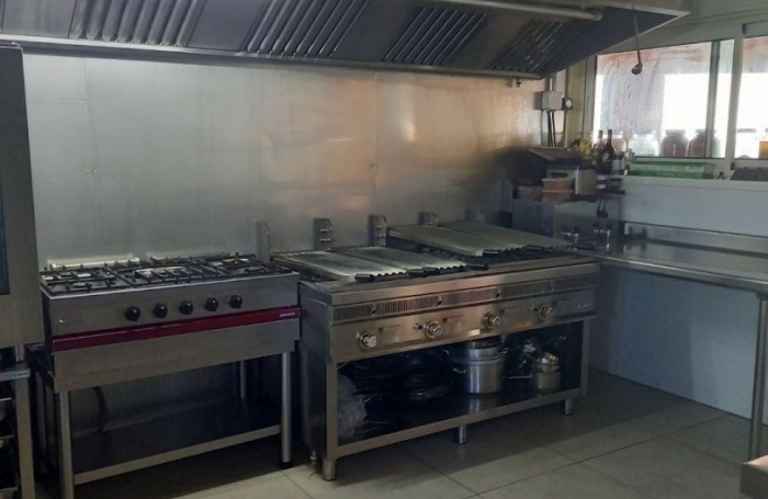 Vente Local commercial 344m&sup2; Etang-Sale