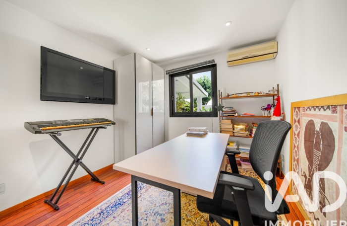 Vente Maison 235m&sup2; 7 pièces La Montagne