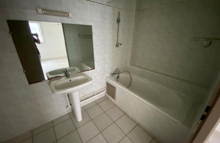 Location Appartement 50.28m&sup2; 2 pièces Saint Denis