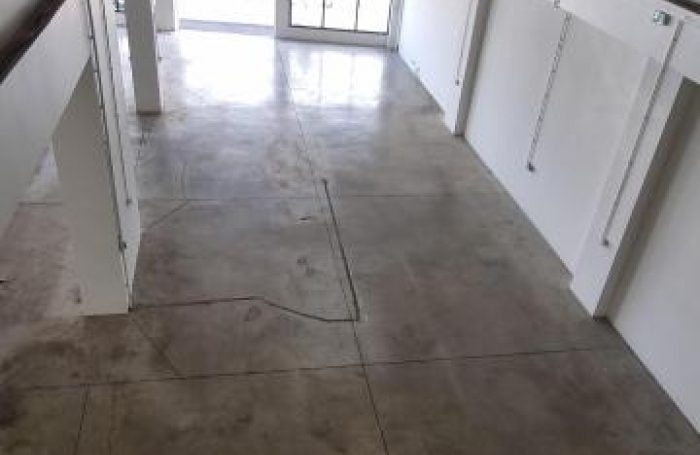 Location Local commercial 339m&sup2; 2 pièces Saint Louis