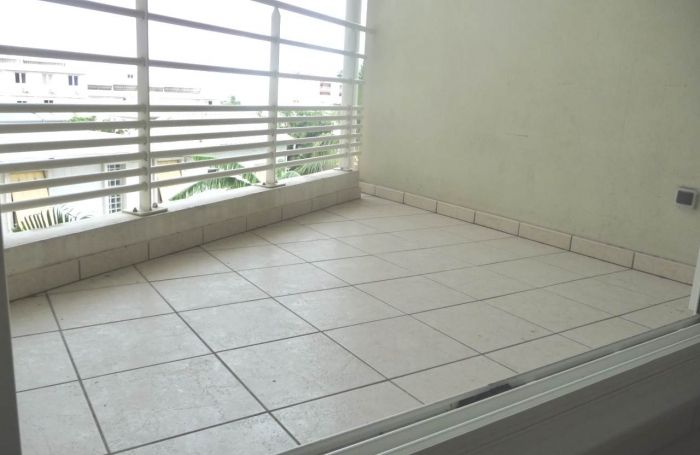 A vendre T3 vue mer avec travaux