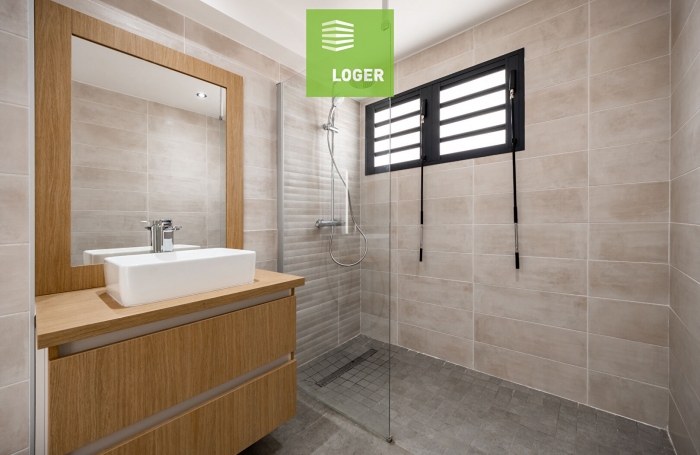 Location Appartement 63.1m&sup2; 2 pi&egrave;ces Saint Gilles les Bains