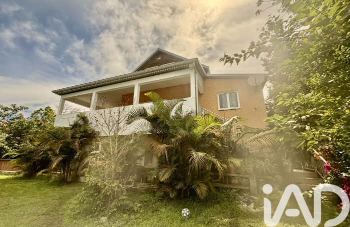 Vente Maison 115m&sup2; 4 pièces Saint Gilles Les Hauts