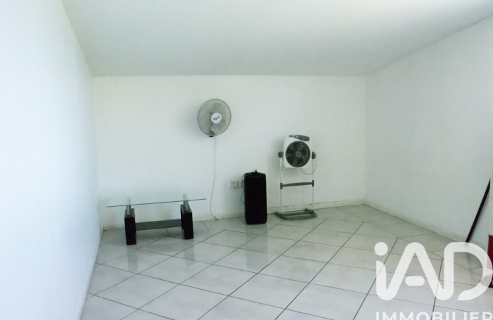 Vente Maison 153m&sup2; 6 pièces Etang-Sale