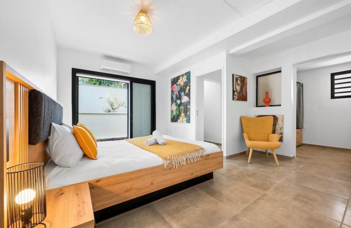 Vente Maison 130m&sup2; 4 pièces Saint Gilles les Bains