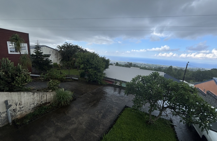 &Agrave; LOUER - MAISON T3 - SAINTE-MARIE