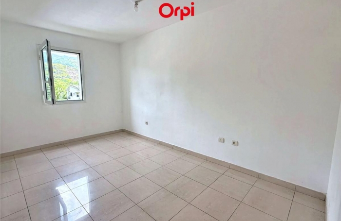 Vente Appartement 59m&sup2; 3 pièces La Possession