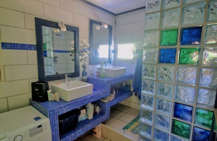 Vente Maison 82m&sup2; 3 pièces Ravine des Cabris