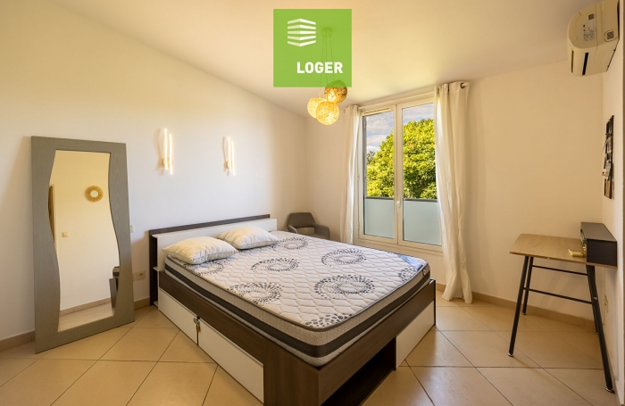 Location Appartement 106.86m&sup2; 4 pi&egrave;ces Saint-Pierre