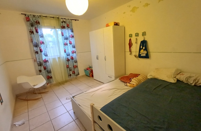 Villa T5 meubl&eacute;e au Tampon