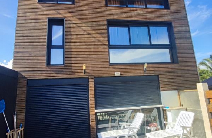 Vente Immeuble 120m&sup2; 6 pièces Saint-Pierre