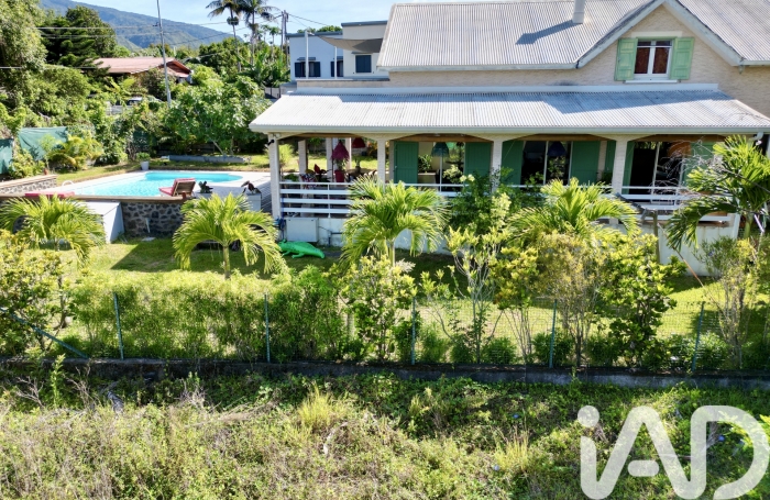 Vente Divers 202m&sup2; 6 pièces Le Tampon