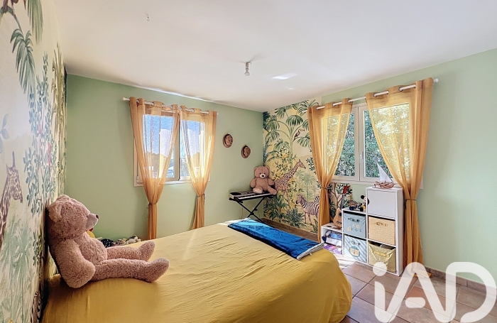 Vente Divers 202m&sup2; 6 pièces Le Tampon