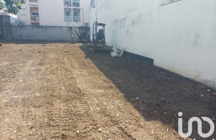 Vente Terrain 97400