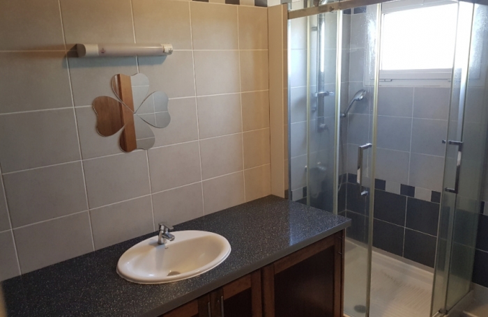 &Agrave; LOUER - APPARTEMENT T3 TAMPON