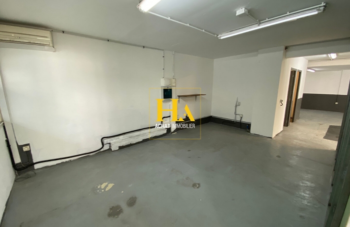 Location Local commercial 127m&sup2; 3 pi&egrave;ces Saint-Pierre