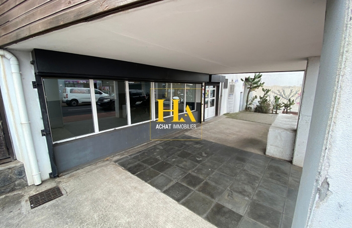 Location Local commercial 127m&sup2; 3 pi&egrave;ces Saint-Pierre