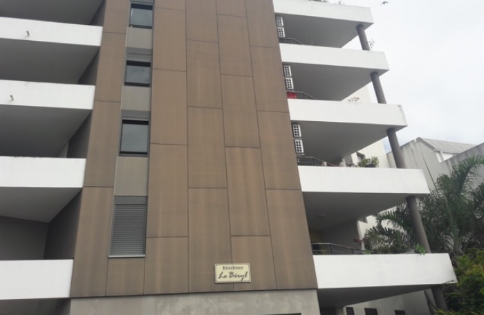 Location Appartement 97400