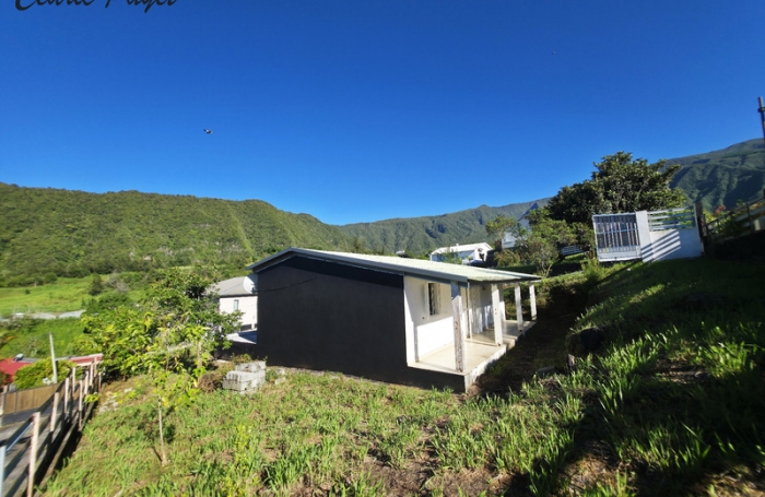 Vente Maison 60m&sup2; 3 pièces Rivi&egrave;re Saint Louis