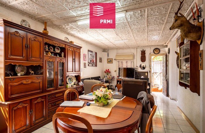 Vente Local commercial 143.22m&sup2; 6 pi&egrave;ces Saint Denis