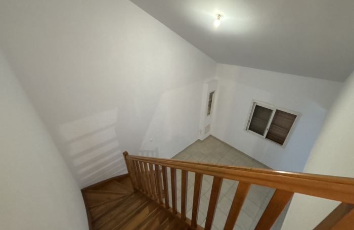 &Agrave; LOUER T4 SAINT-PIERRE