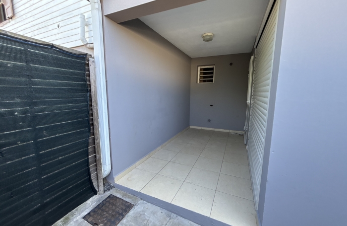 &Agrave; LOUER T4 SAINT-PIERRE