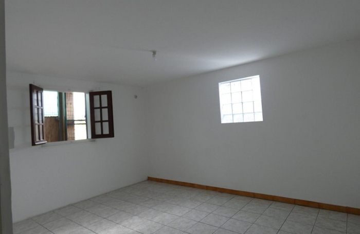 Vente Maison 162m&sup2; 7 pièces Le Tampon