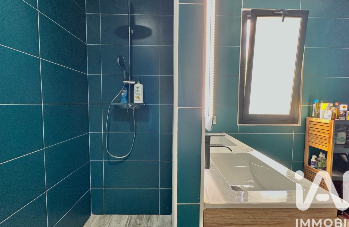 Vente Divers 150m&sup2; 5 pièces Saint-Pierre