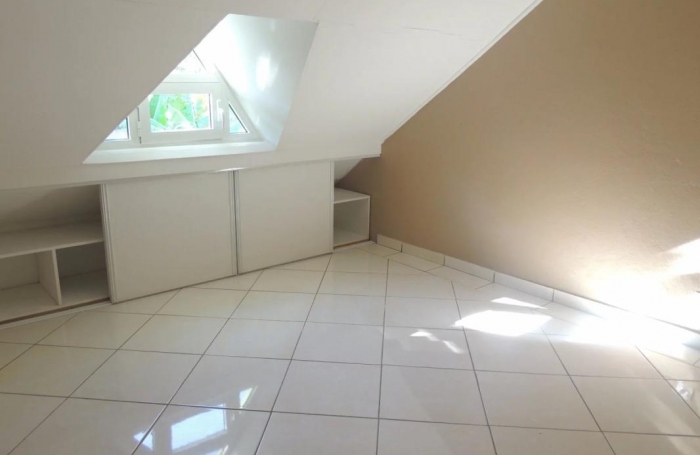 Location Maison 150m&sup2; 6 pièces La Montagne