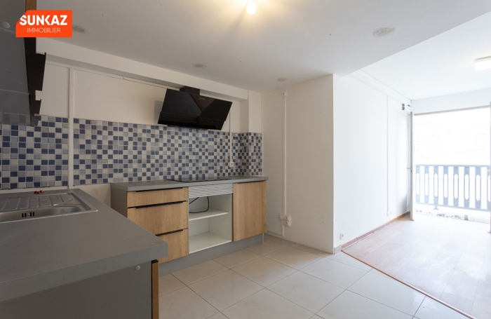 Location Appartement 70m&sup2; 3 pi&egrave;ces Saint-Pierre