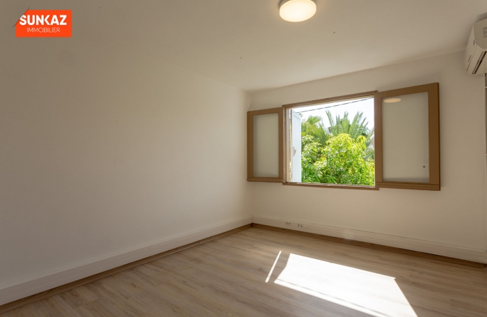 Location Appartement 70m&sup2; 3 pi&egrave;ces Saint-Pierre