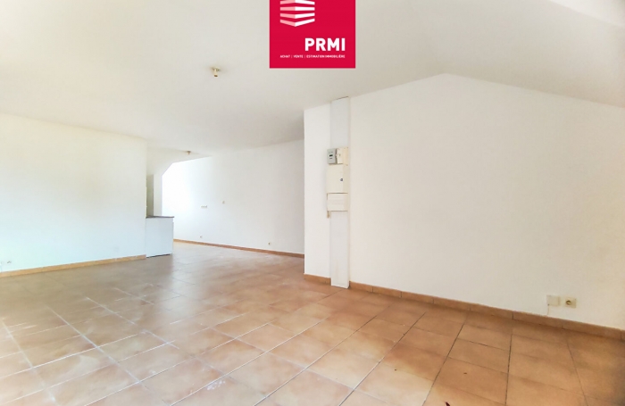 Vente Appartement 65.2m&sup2; 3 pi&egrave;ces Le Tampon